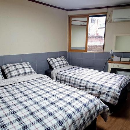 New Sun Guesthouse Myeongdong Seoel Buitenkant foto