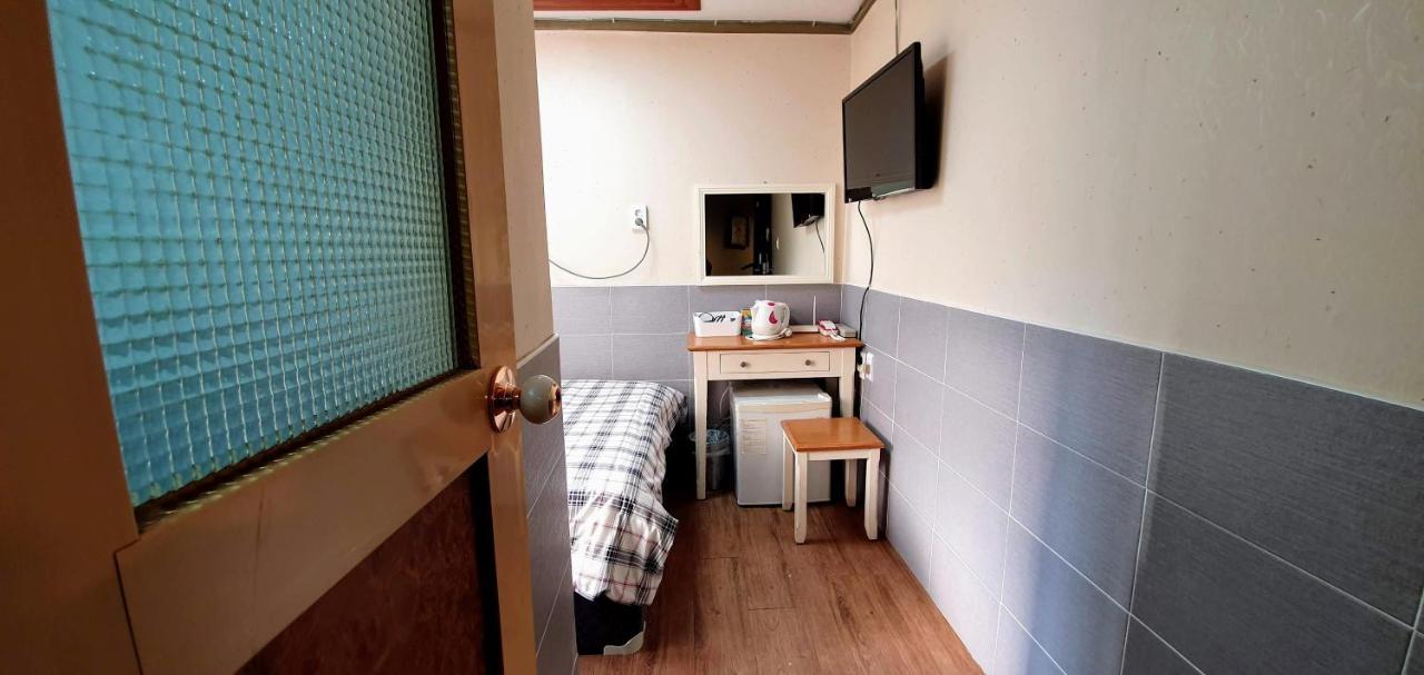 New Sun Guesthouse Myeongdong Seoel Buitenkant foto