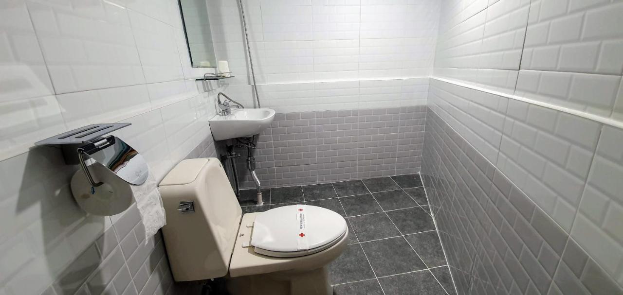 New Sun Guesthouse Myeongdong Seoel Buitenkant foto
